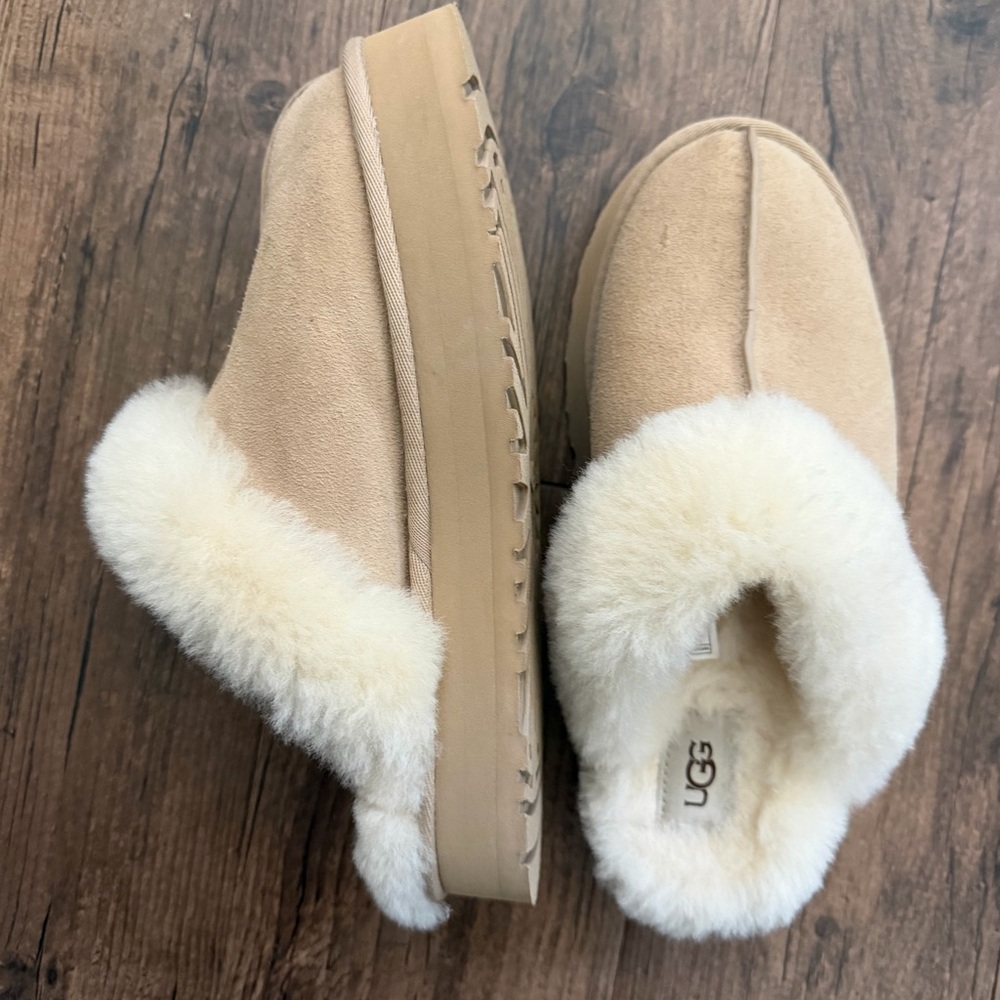 UGG Women's Disquette Slippers - Picture 3 of 5